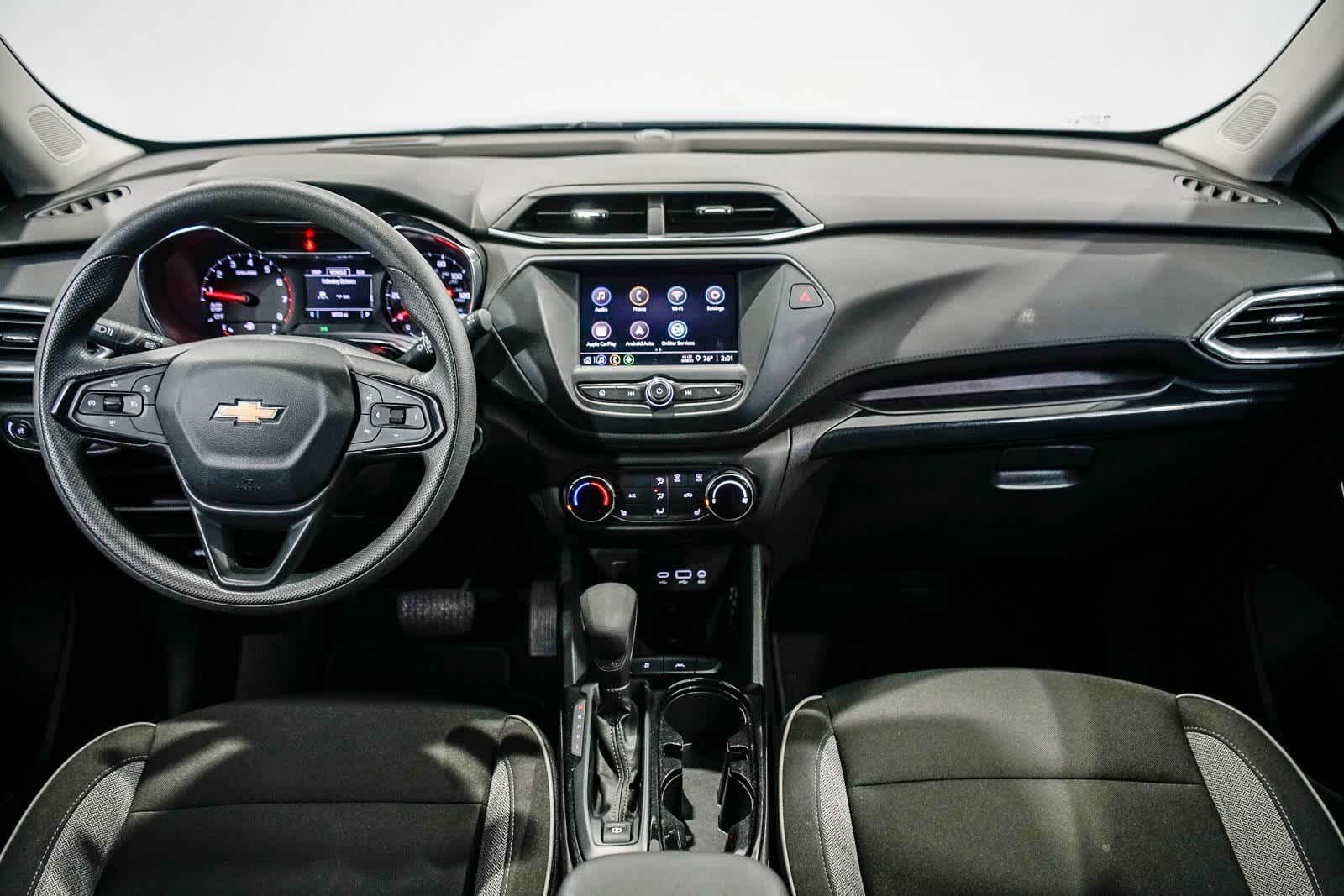 Thumbnail: 2023 Chevrolet TrailBlazer - 11