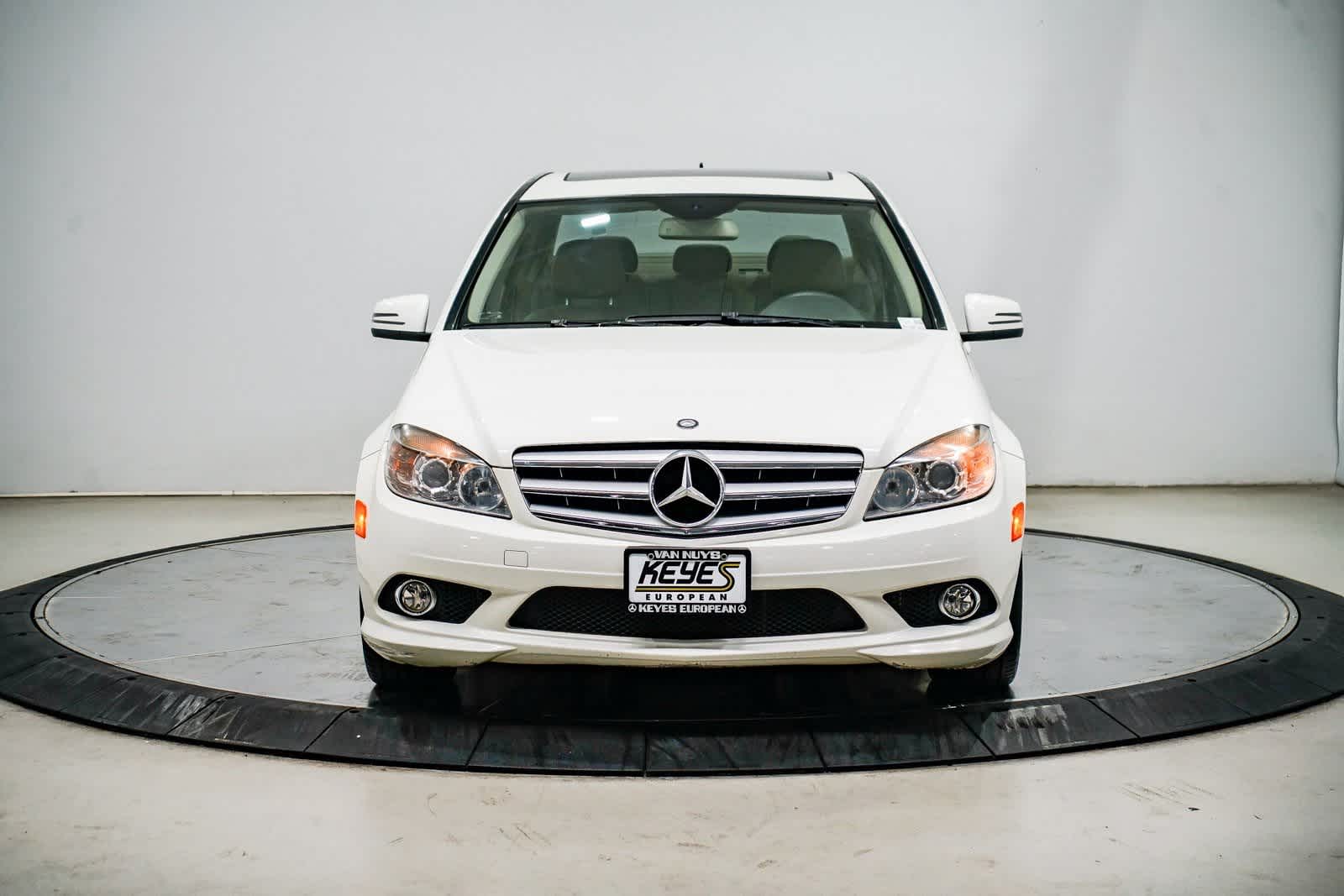 Thumbnail: 2010 Mercedes-Benz C-Class - 6