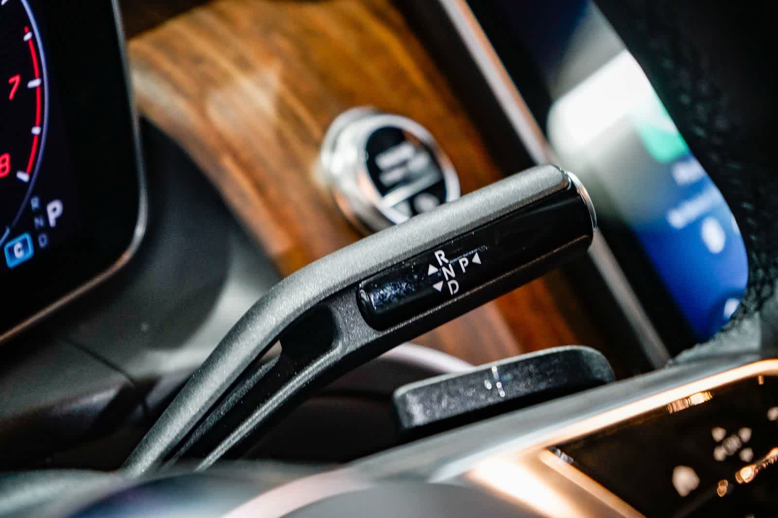 Thumbnail: 2025 Mercedes-Benz GLC - 20