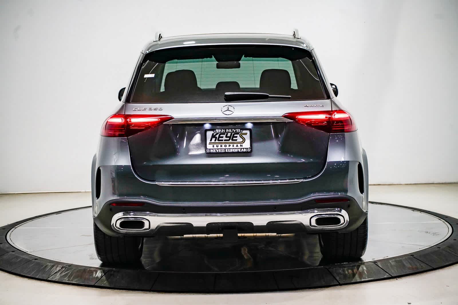 Thumbnail: 2025 Mercedes-Benz GLE - 3