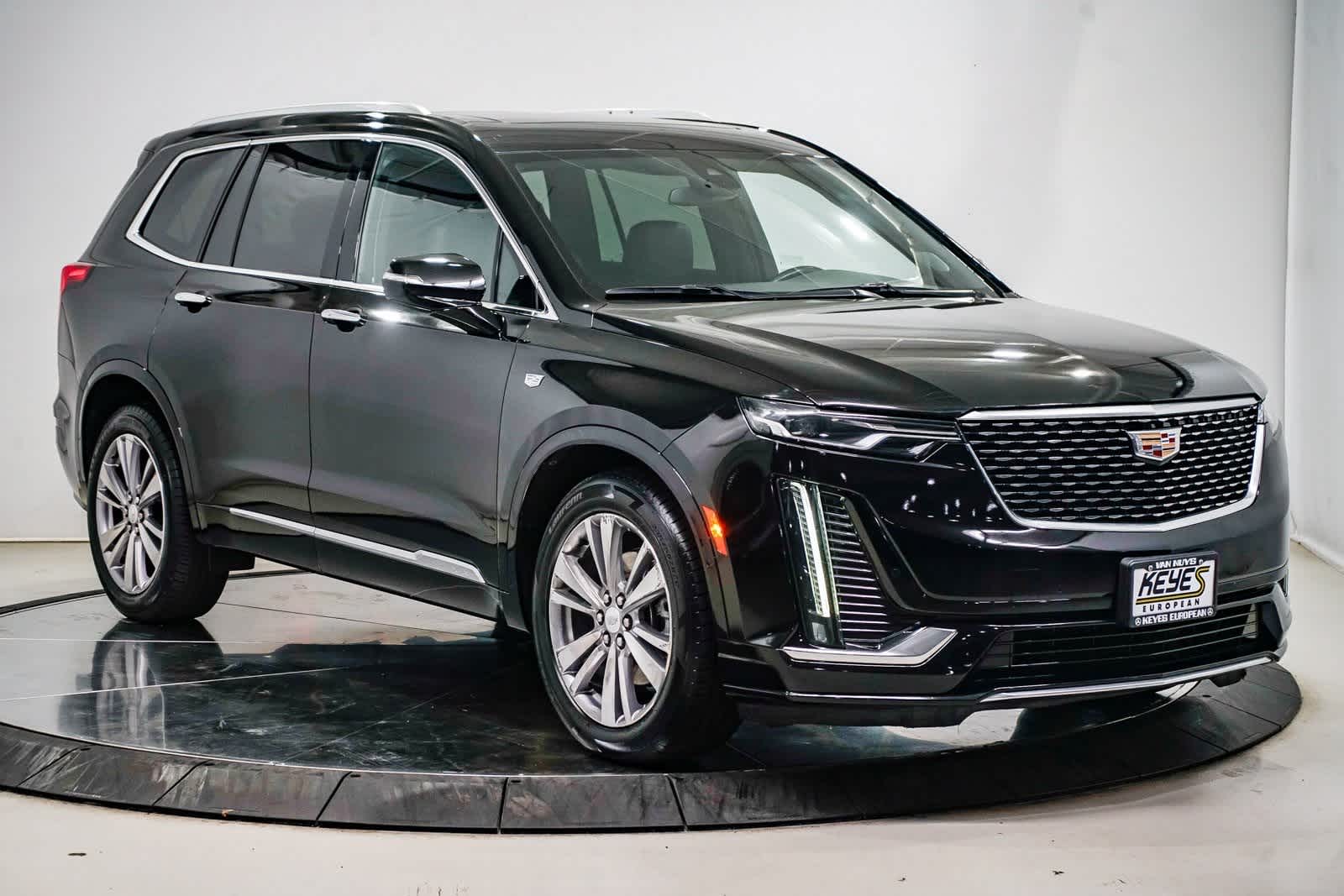 Thumbnail: 2023 Cadillac XT6 - 5