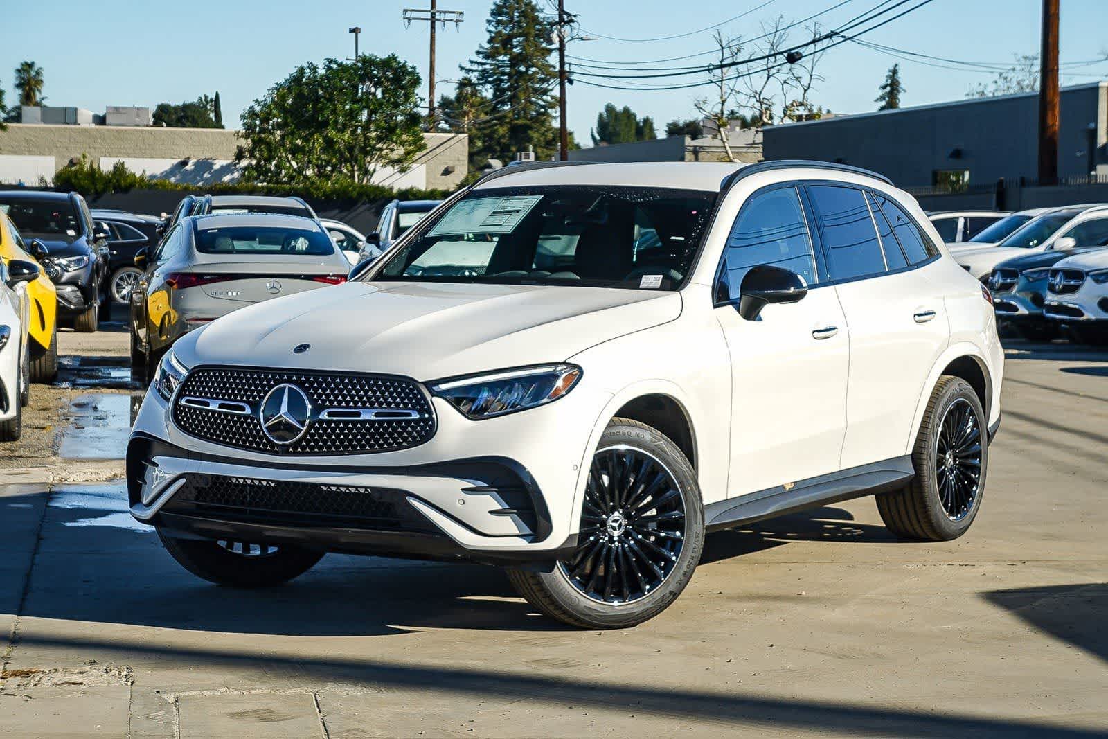 Thumbnail: 2026 Mercedes-Benz GLC - 1