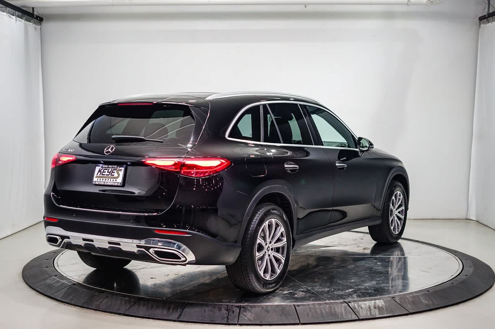 Thumbnail: 2025 Mercedes-Benz GLC - 4