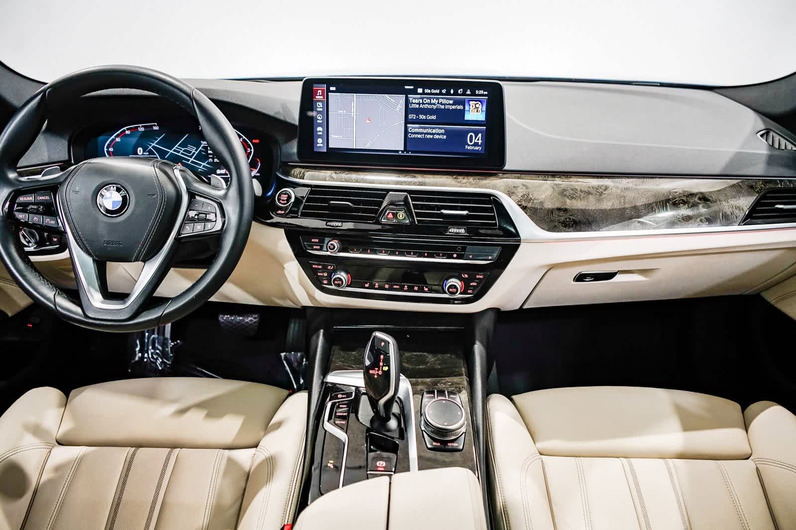 Thumbnail: 2023 BMW 5 Series - 12