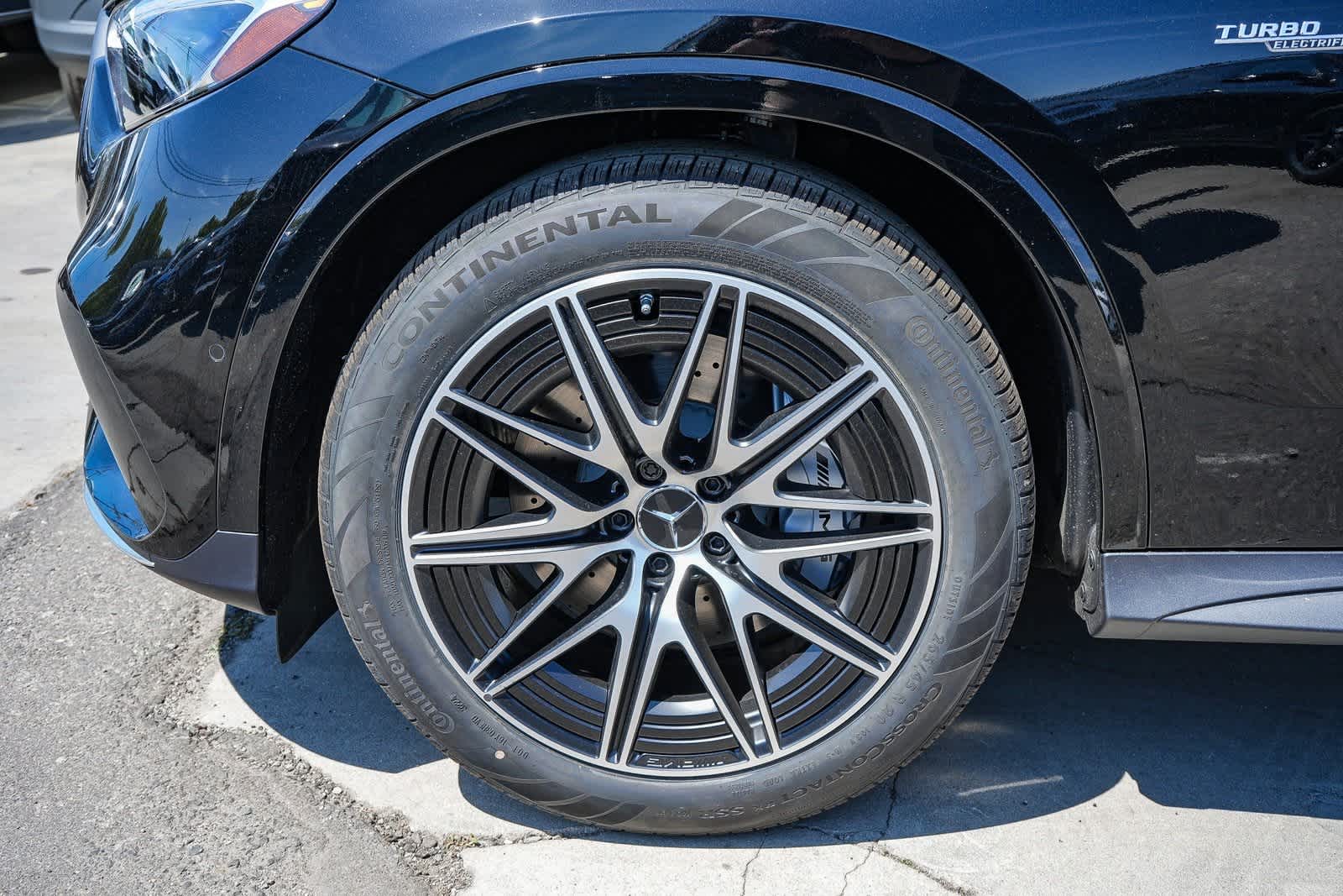 Thumbnail: 2025 Mercedes-Benz GLC - 13