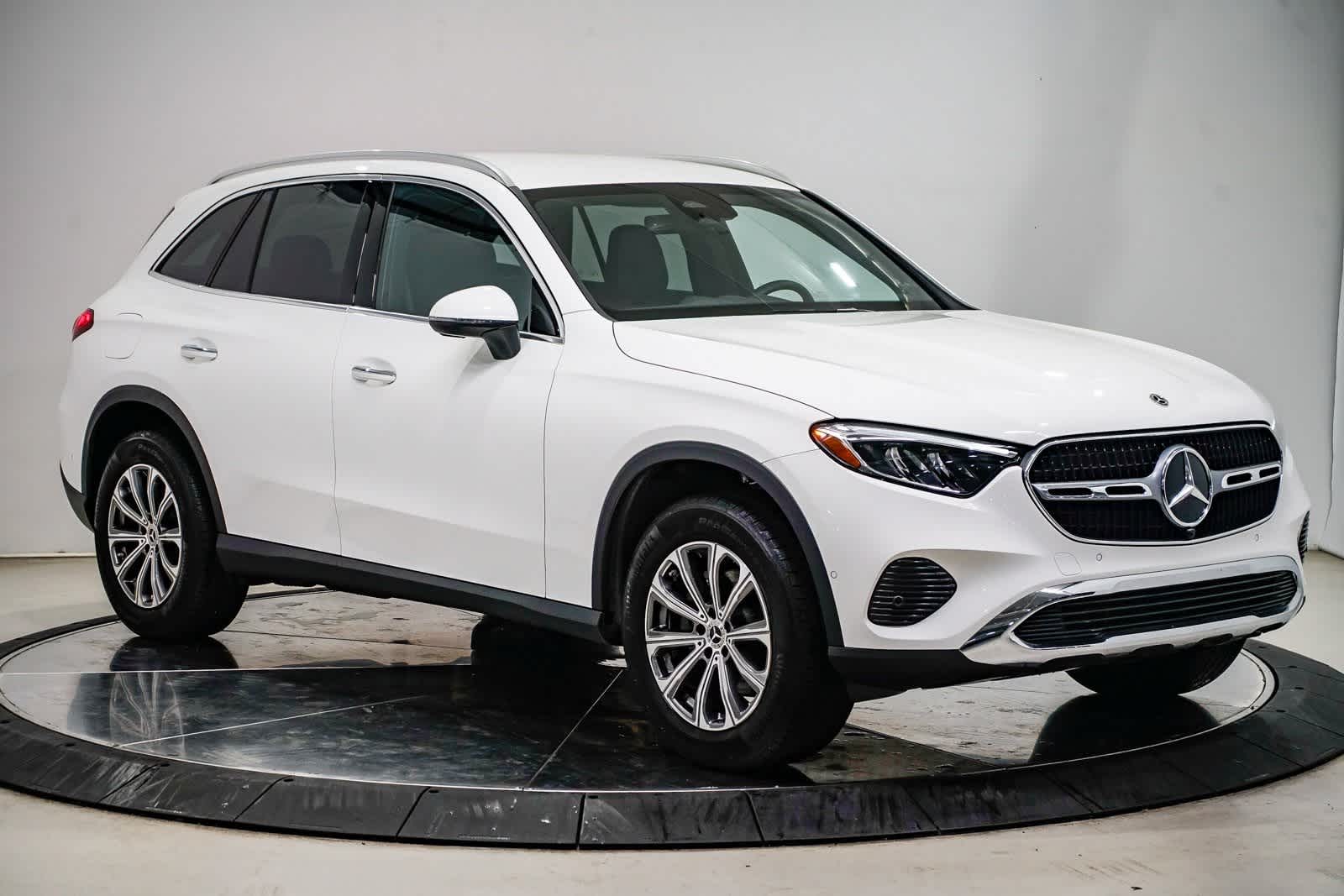 2024 Mercedes-Benz GLC 300 5