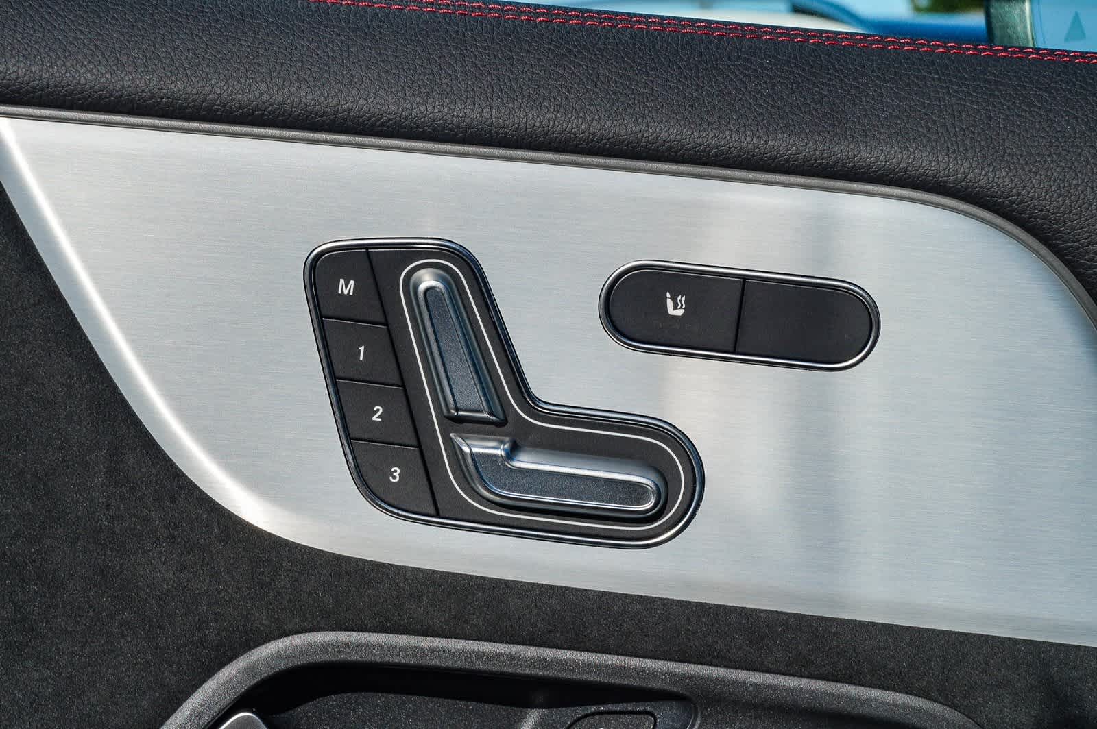 Thumbnail: 2025 Mercedes-Benz GLA - 20