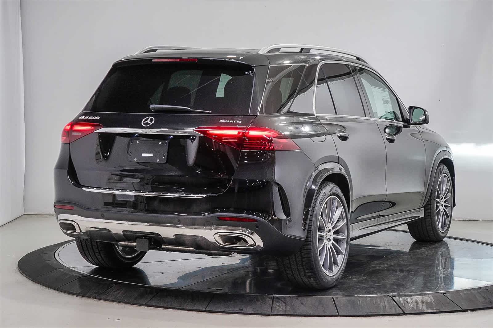 Thumbnail: 2026 Mercedes-Benz GLE - 4