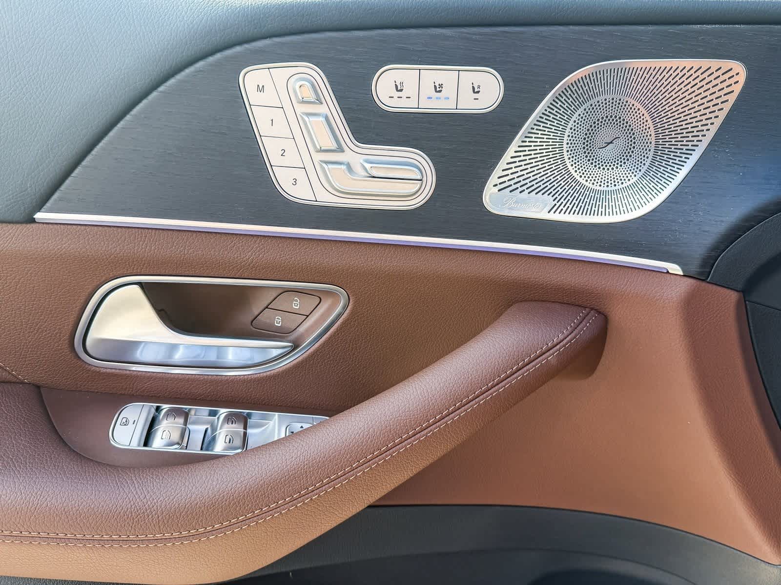 Thumbnail: 2026 Mercedes-Benz GLS - 22