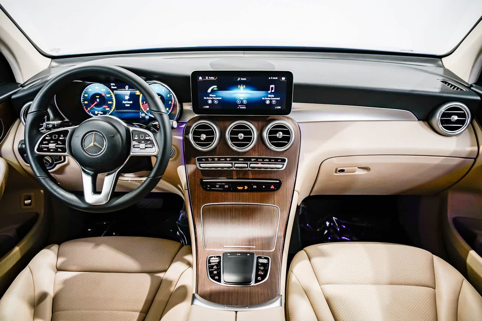 Thumbnail: 2022 Mercedes-Benz GLC - 11