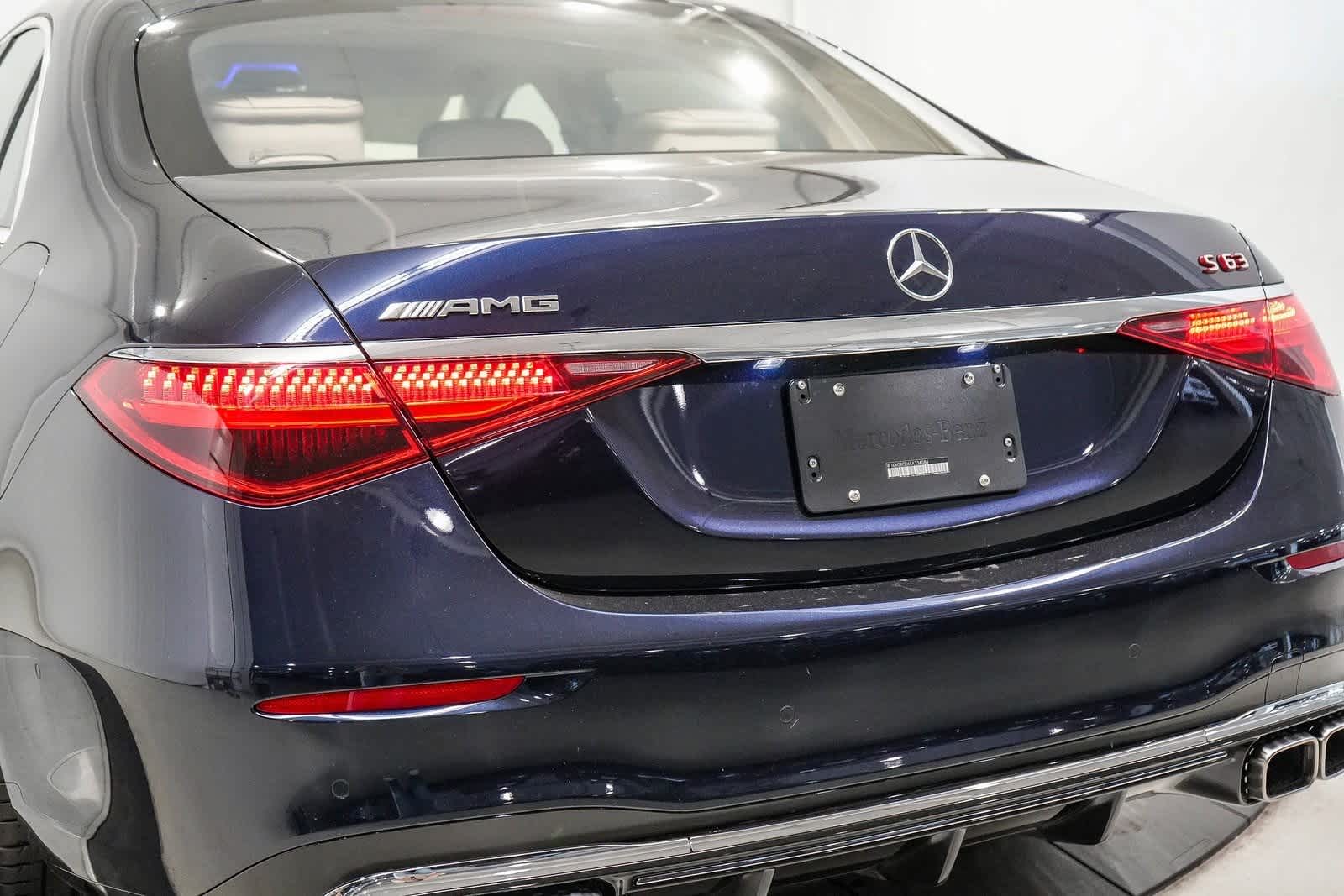 Thumbnail: 2025 Mercedes-Benz S-Class - 12