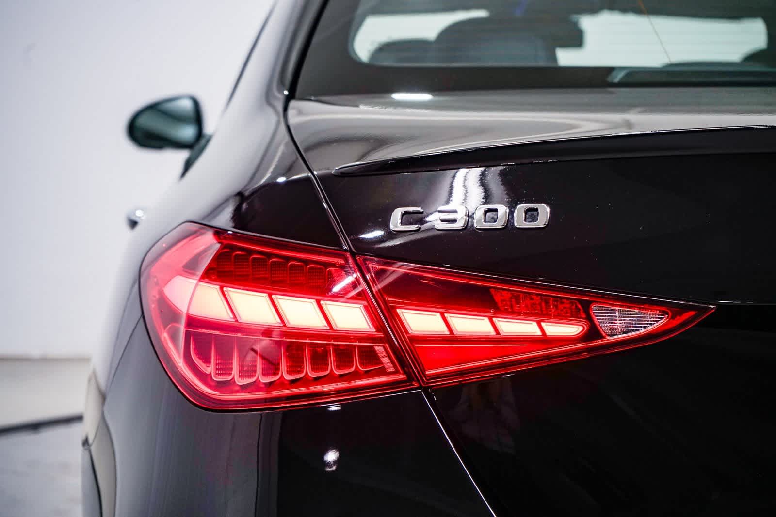 Thumbnail: 2025 Mercedes-Benz C-Class - 9