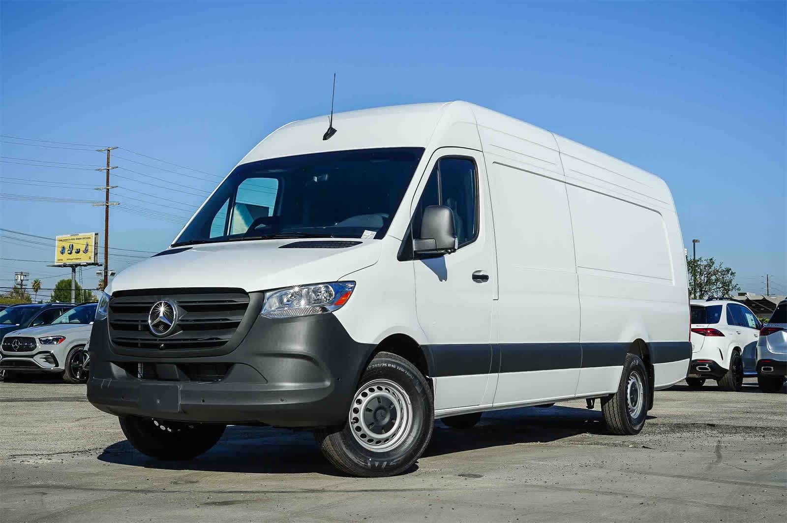 Thumbnail: 2026 Mercedes-Benz Sprinter - 1