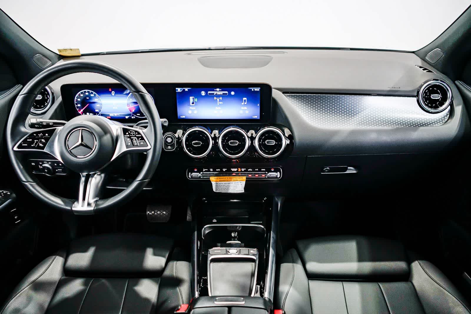 Thumbnail: 2026 Mercedes-Benz GLA - 11