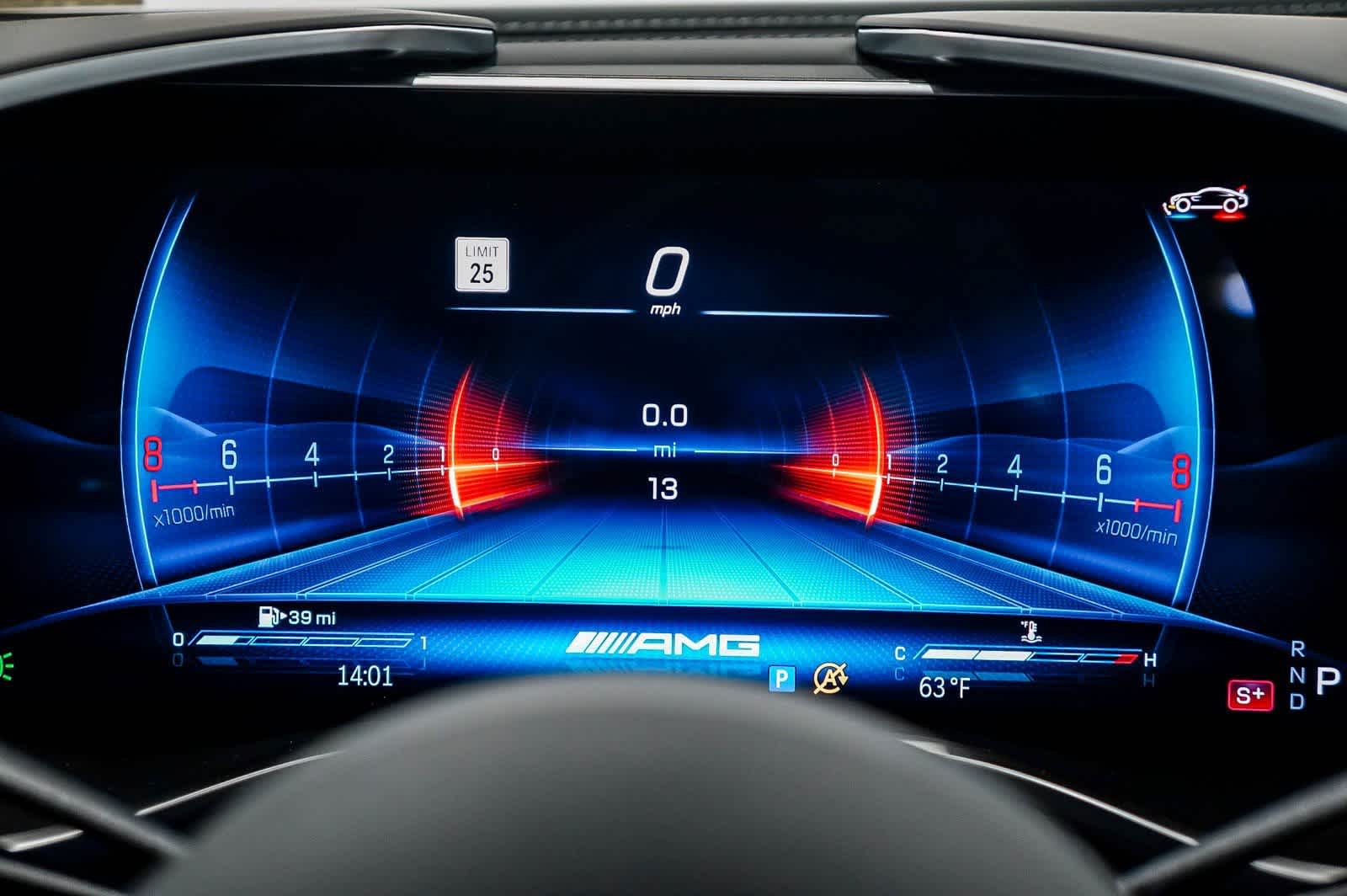 Thumbnail: 2025 Mercedes-Benz AMG GT - 26