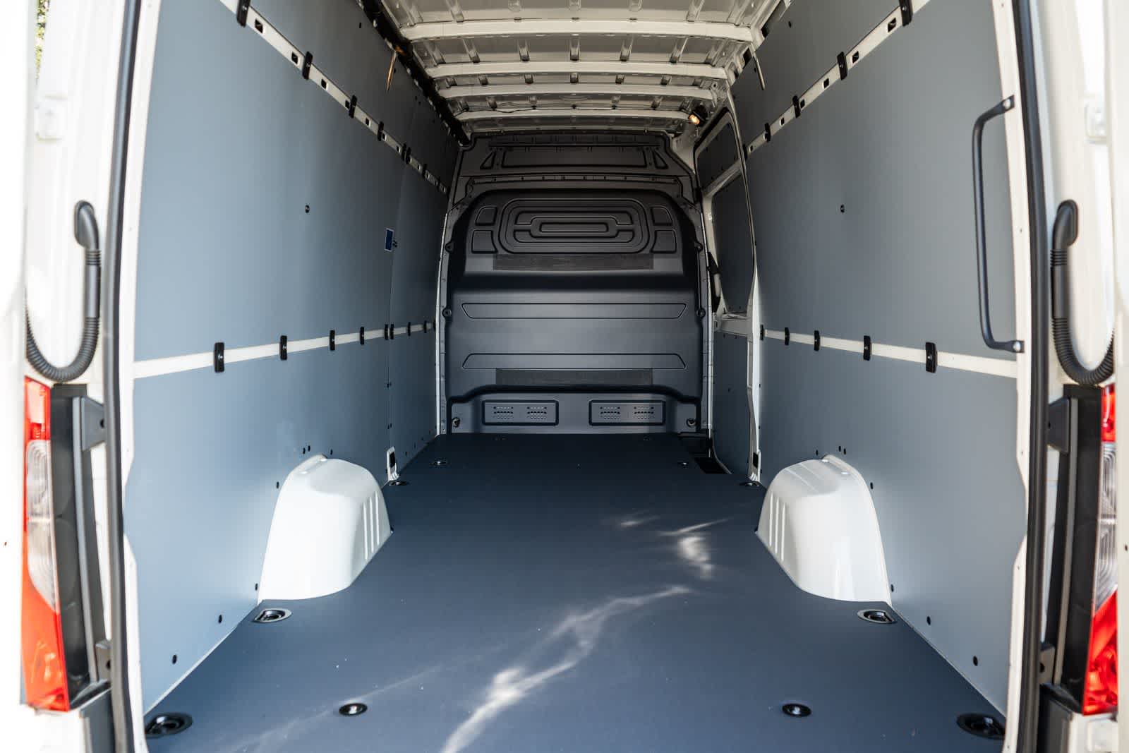 Thumbnail: 2026 Mercedes-Benz Sprinter - 18