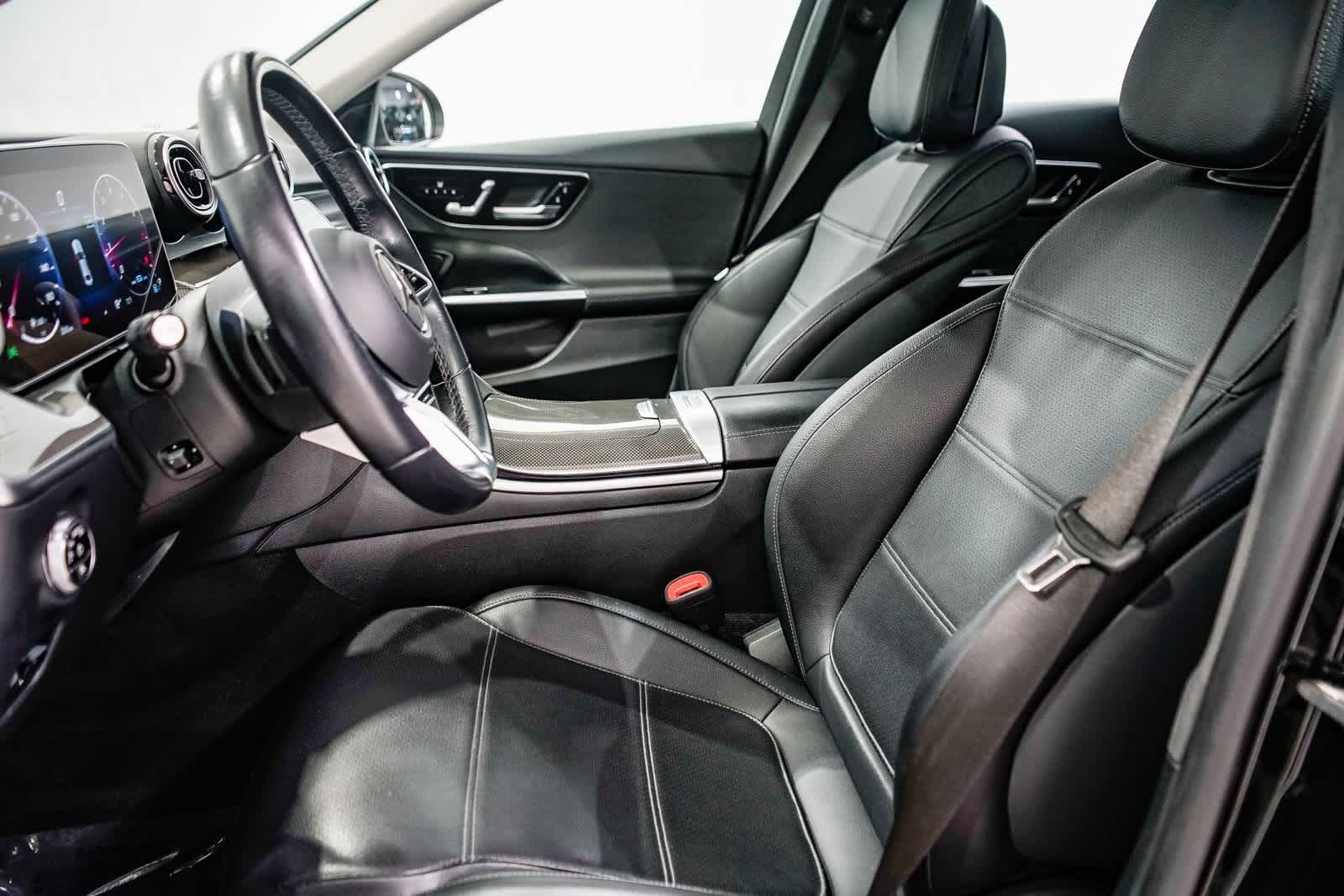 Thumbnail: 2022 Mercedes-Benz C-Class - 17