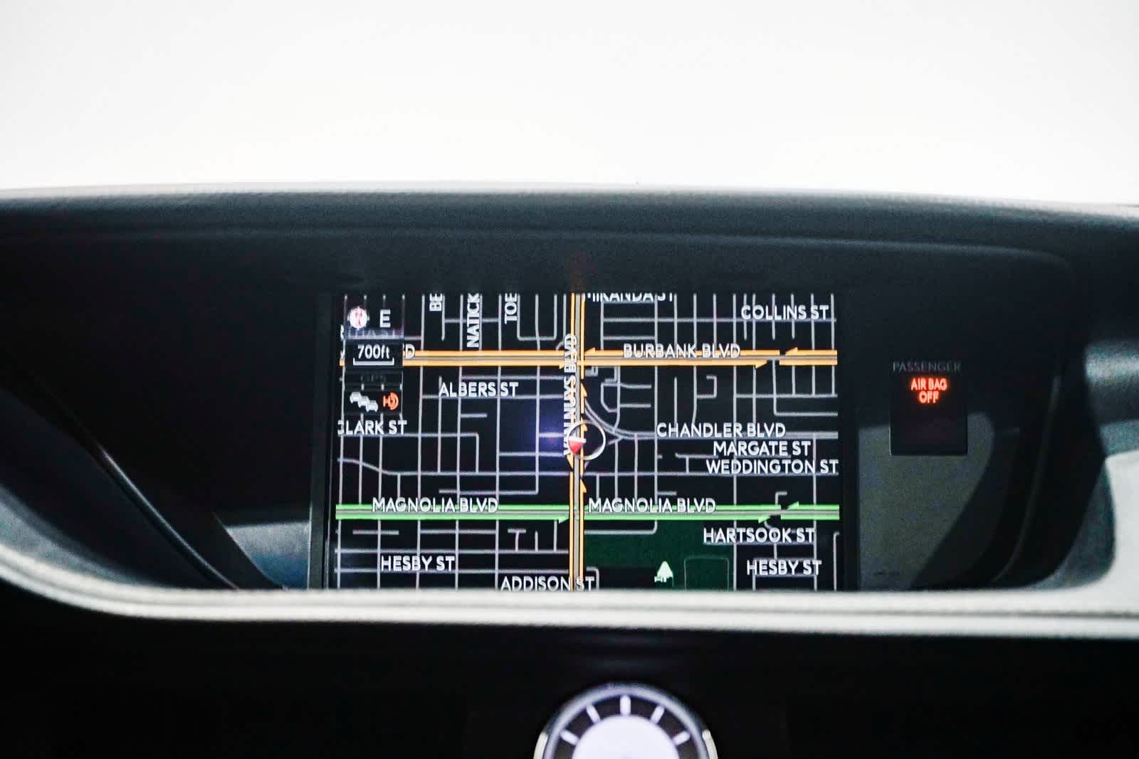 Thumbnail: 2017 Lexus ES - 14