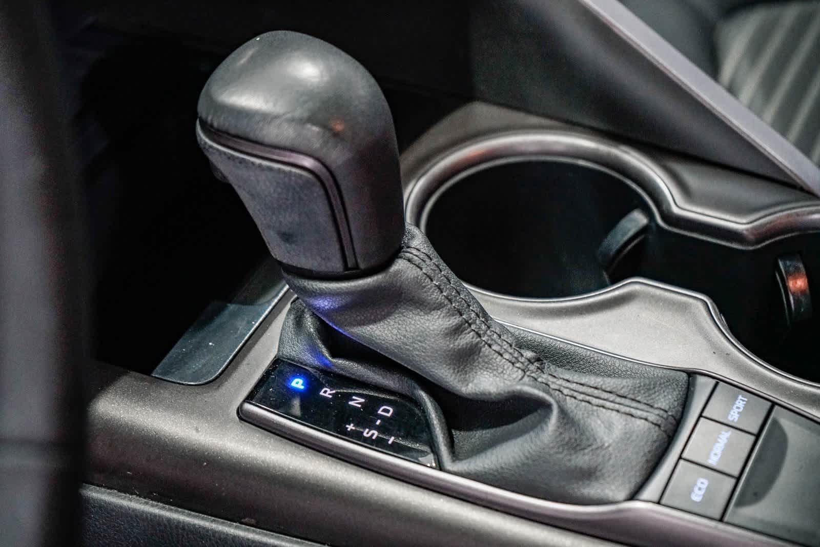 Thumbnail: 2023 Toyota Camry - 20