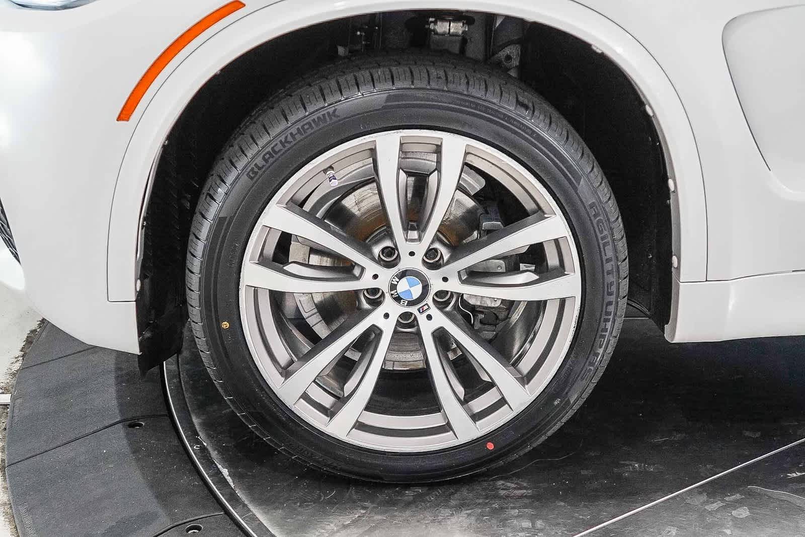 Thumbnail: 2016 BMW X5 - 10