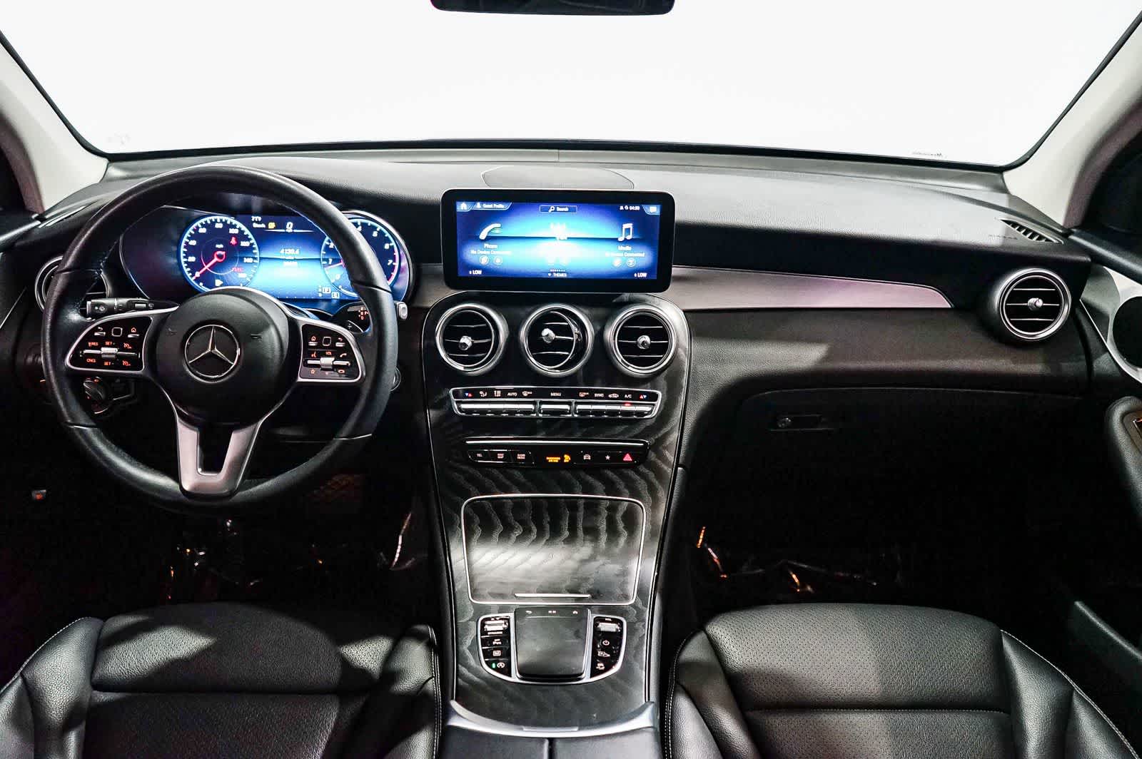 Thumbnail: 2022 Mercedes-Benz GLC - 10