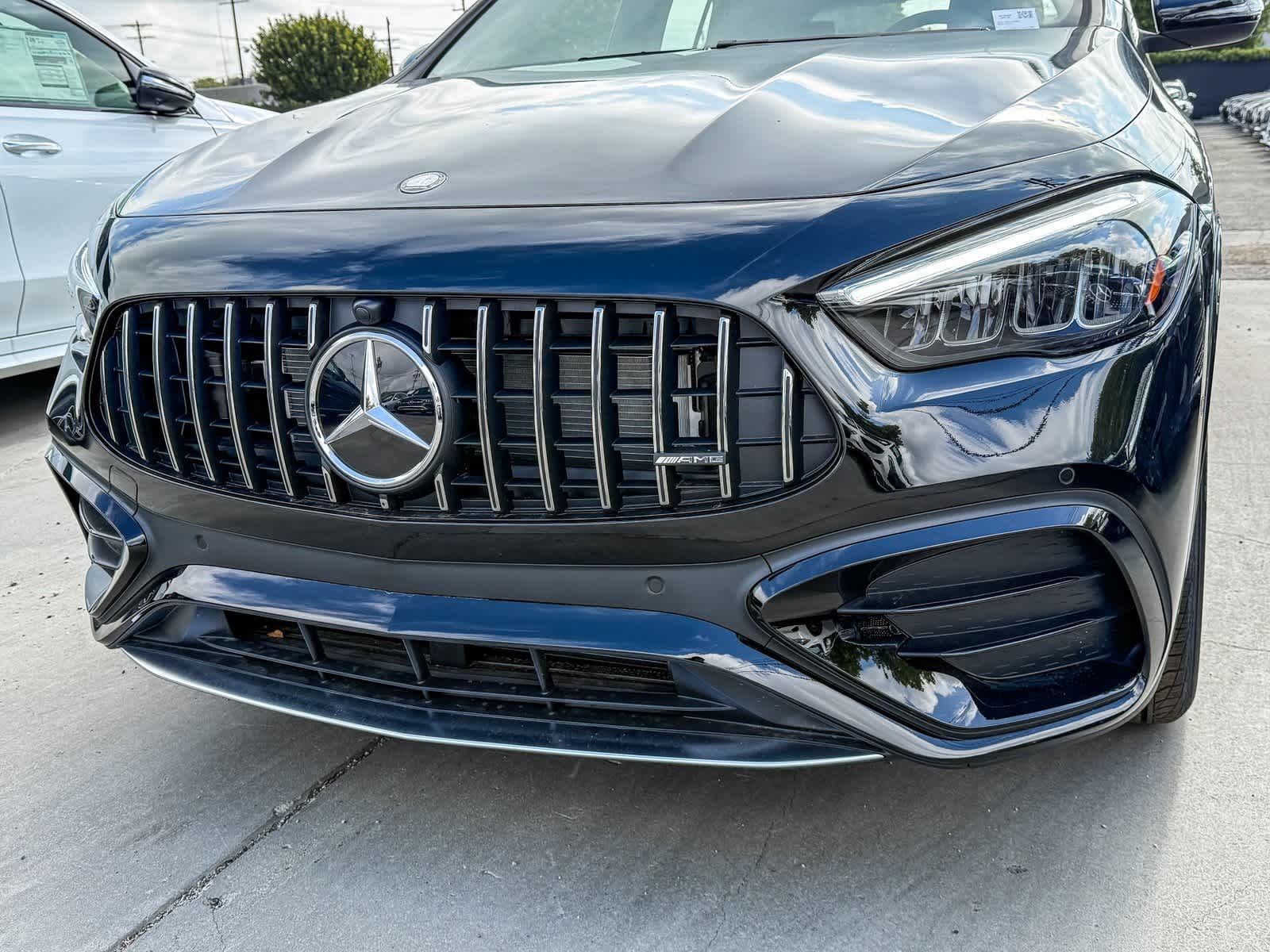 Thumbnail: 2025 Mercedes-Benz GLA - 11