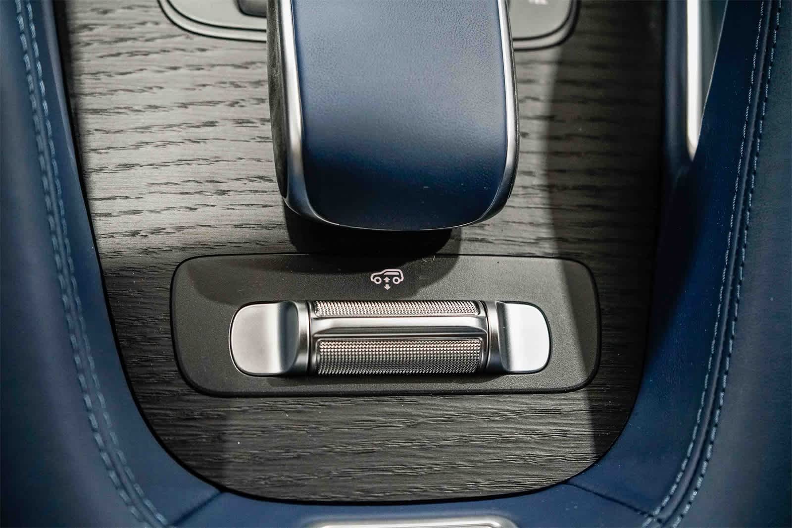 Thumbnail: 2026 Mercedes-Benz GLS - 23