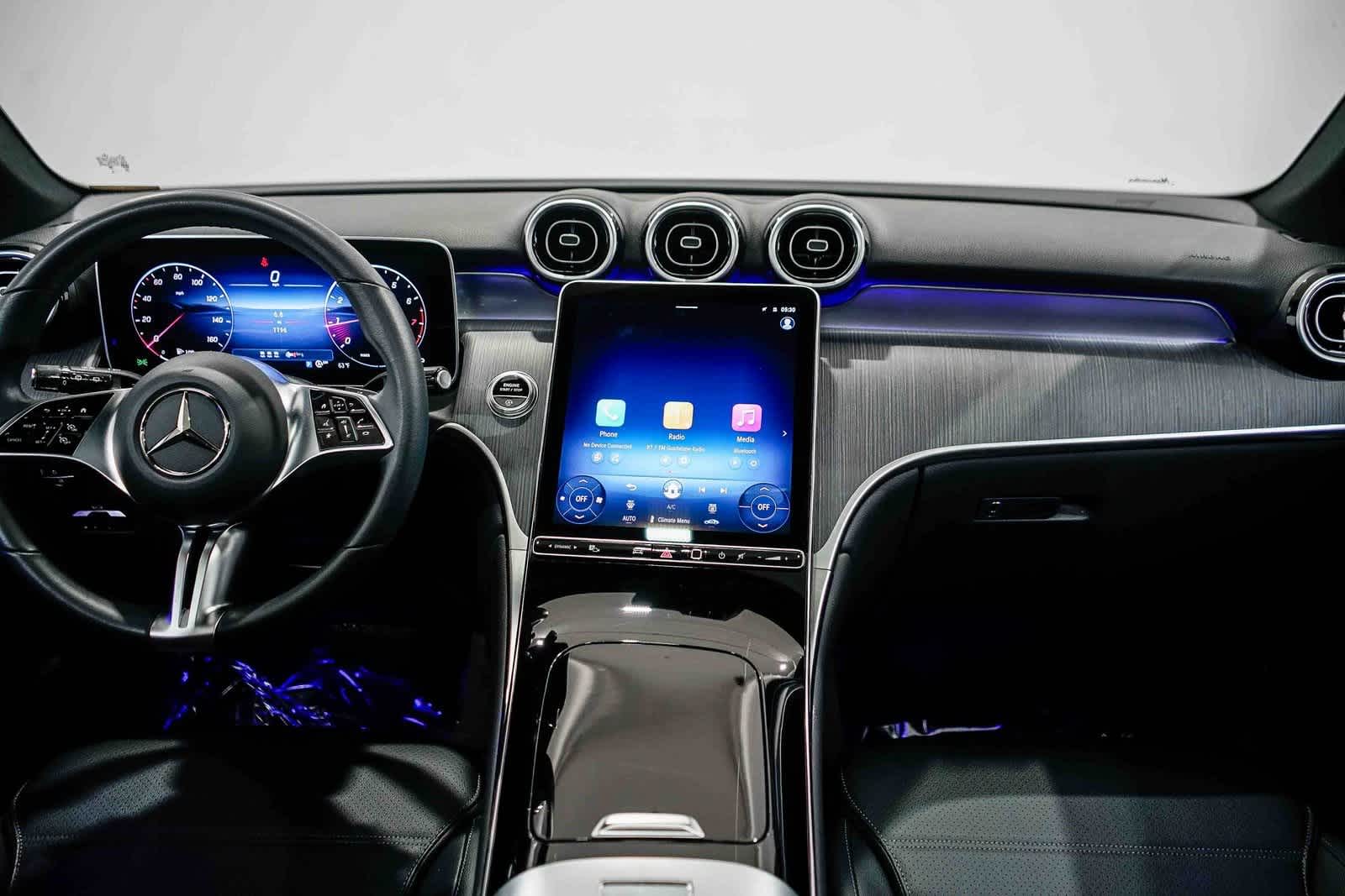 Thumbnail: 2025 Mercedes-Benz GLC - 12