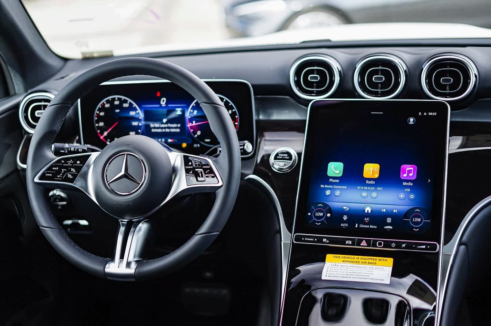 Thumbnail: 2026 Mercedes-Benz GLC - 15