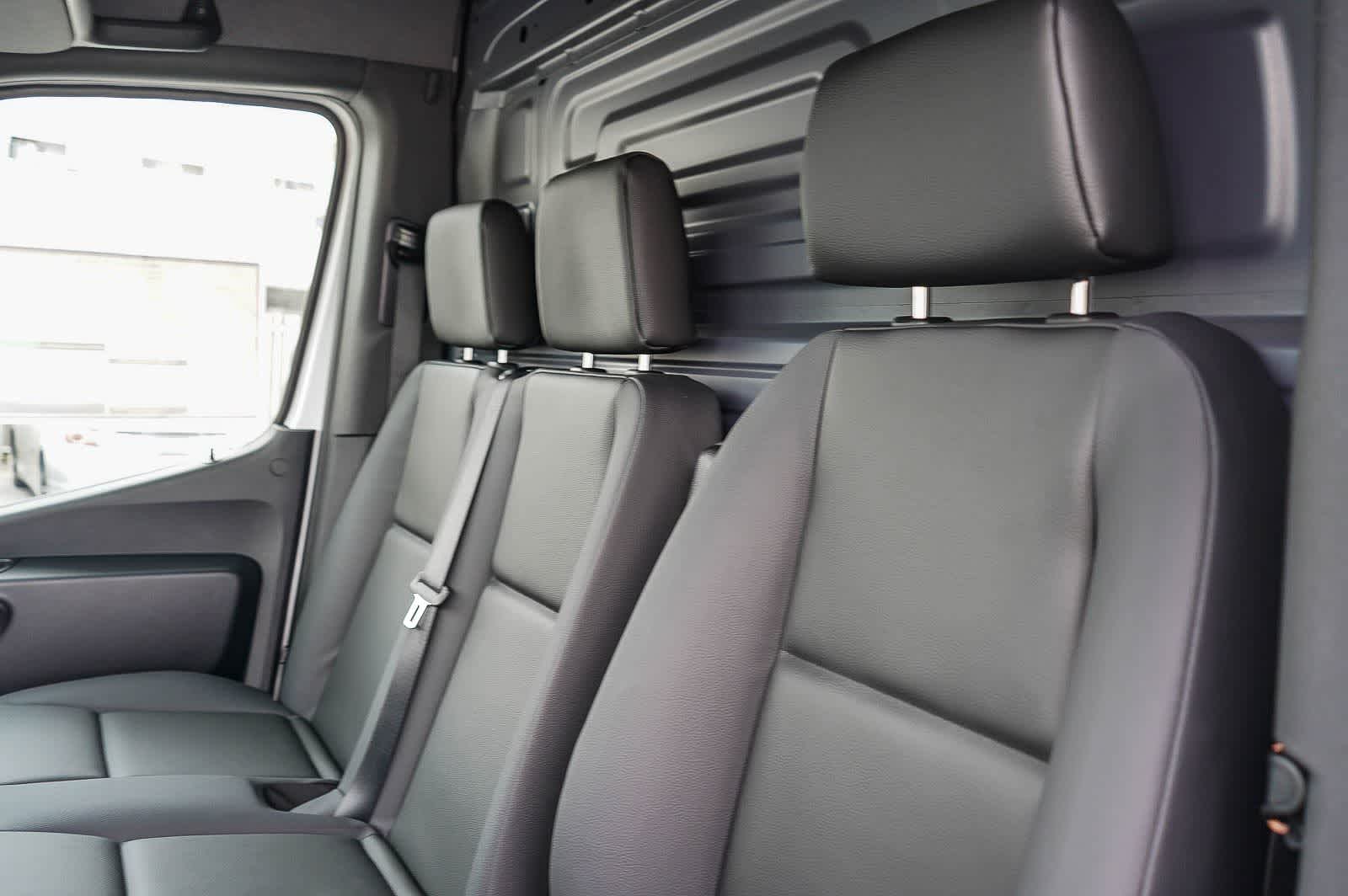 Thumbnail: 2026 Mercedes-Benz Sprinter - 26