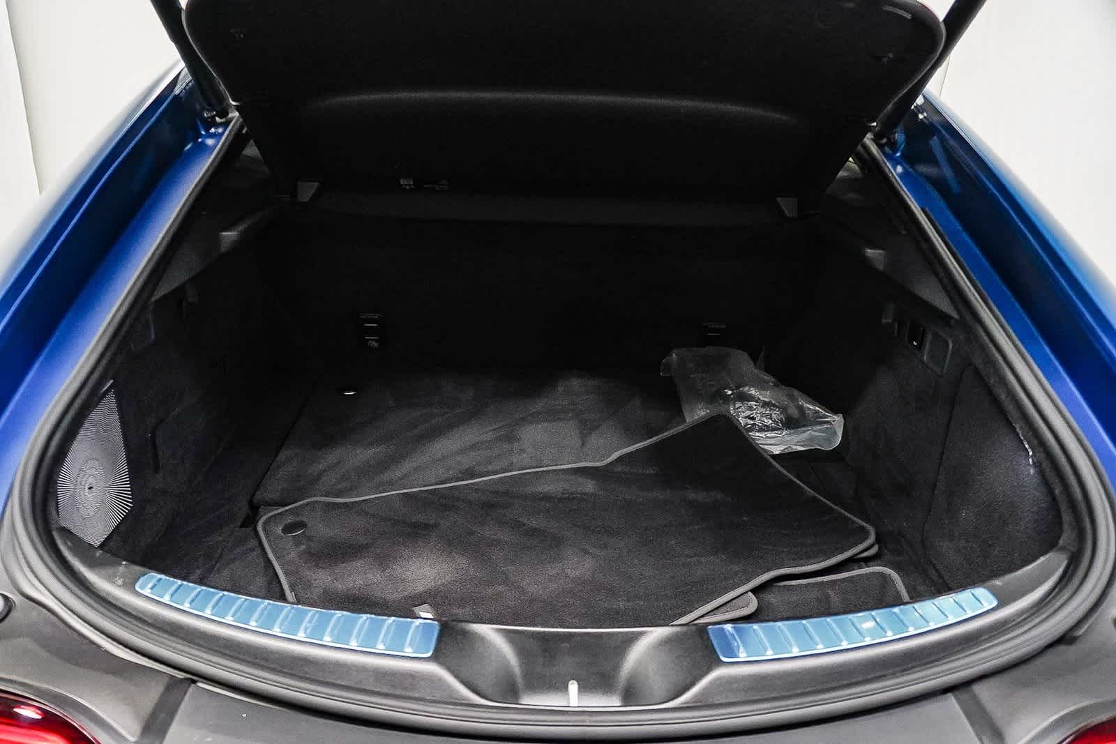 Thumbnail: 2022 Mercedes-Benz AMG GT - 29