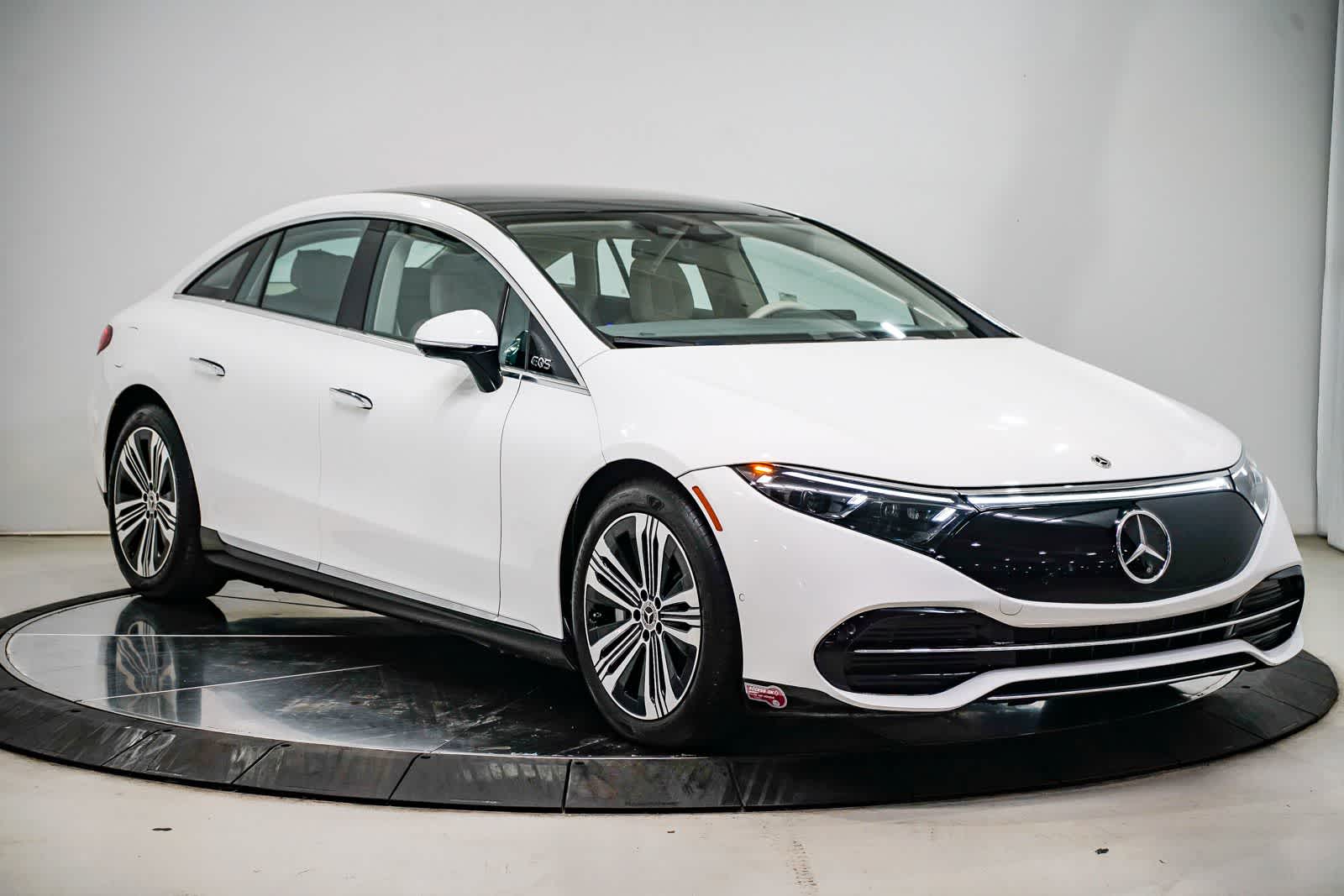 Thumbnail: 2023 Mercedes-Benz EQS - 5