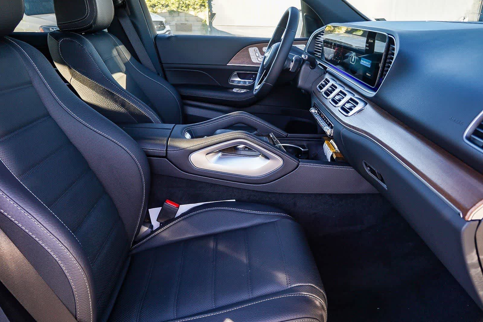 Thumbnail: 2026 Mercedes-Benz GLE - 21