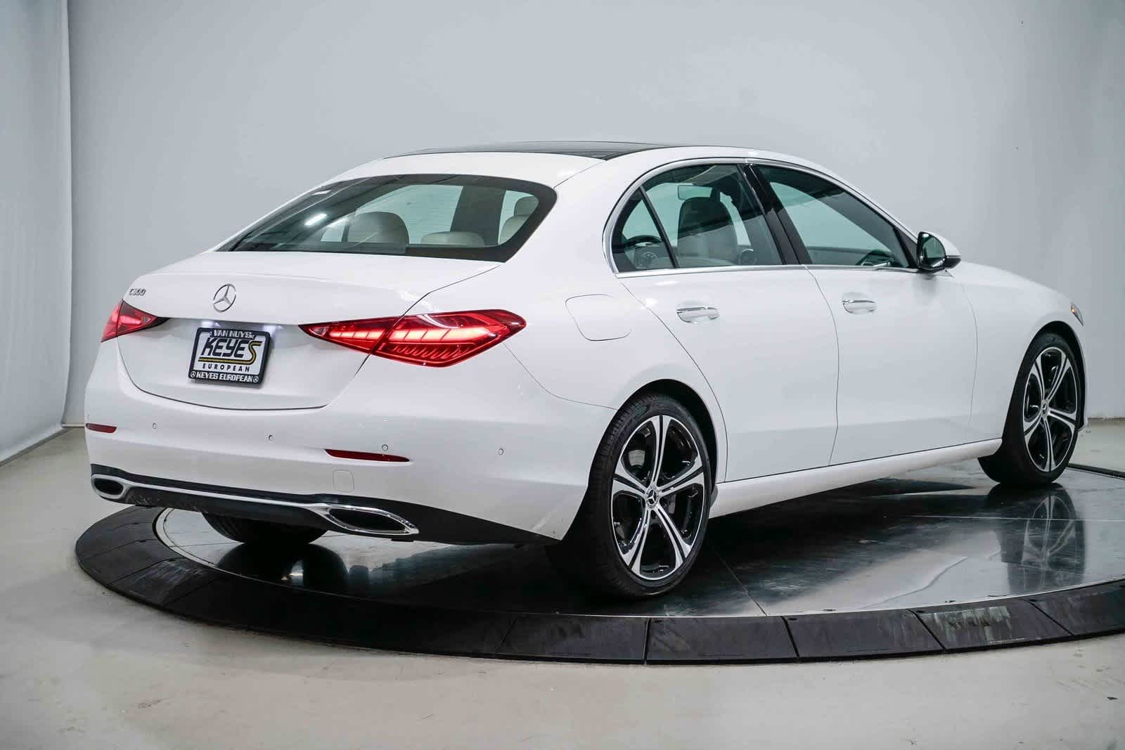 Thumbnail: 2025 Mercedes-Benz C-Class - 4