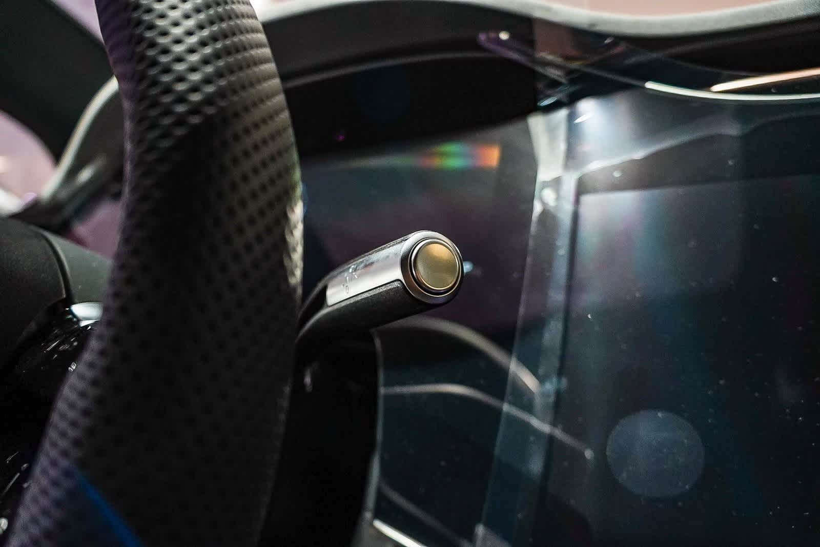 Thumbnail: 2026 Mercedes-Benz EQS - 25