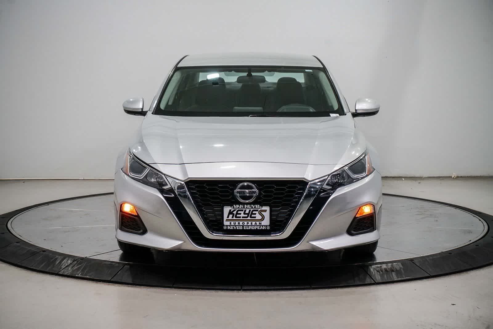 Thumbnail: 2019 Nissan Altima - 6
