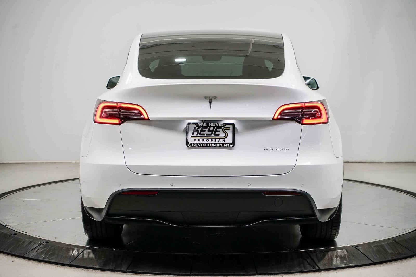 Thumbnail: 2022 Tesla Model Y - 3