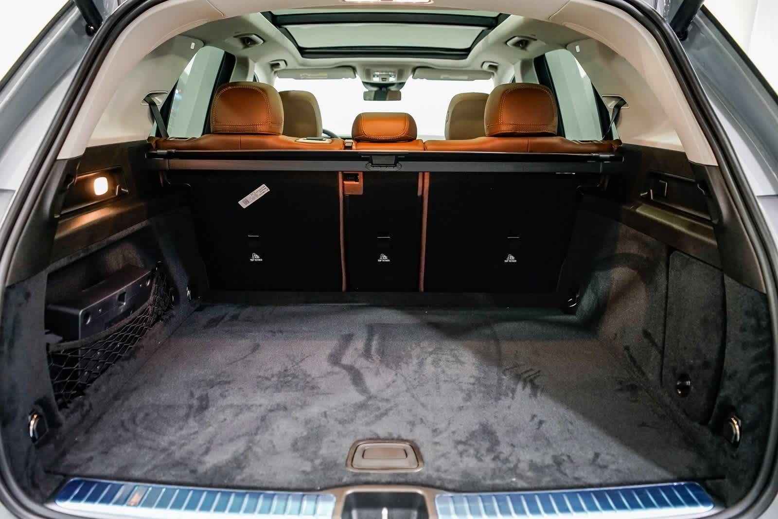 Thumbnail: 2025 Mercedes-Benz GLE - 28