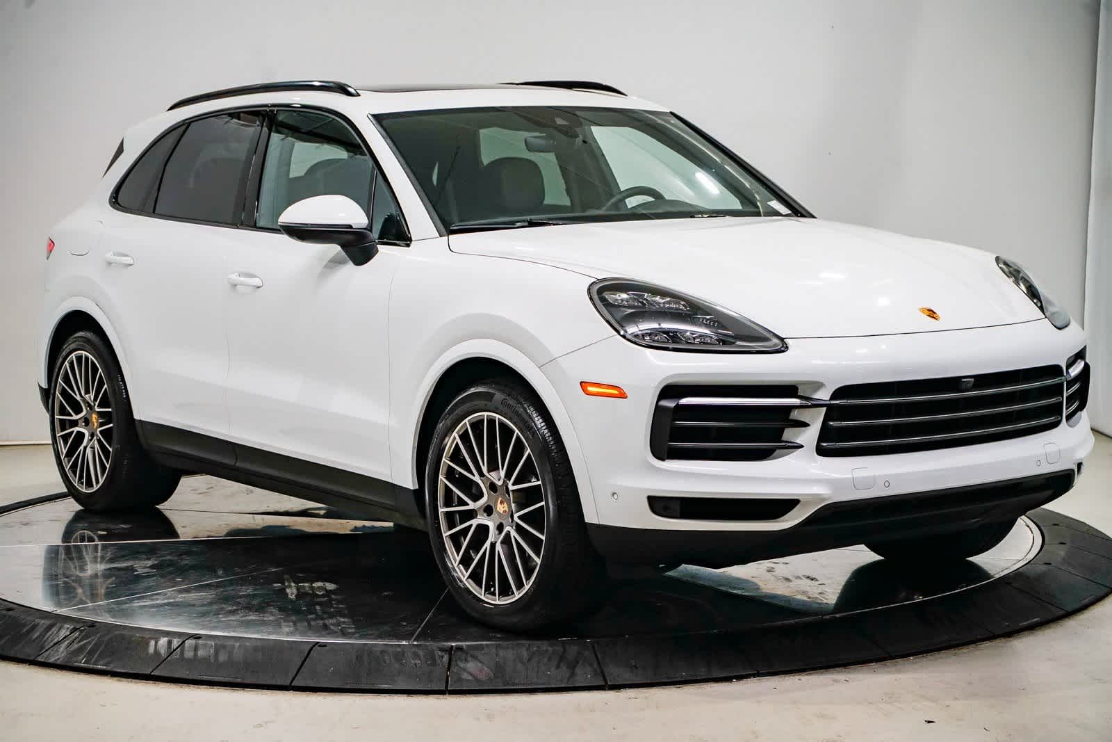 Thumbnail: 2023 Porsche Cayenne - 5