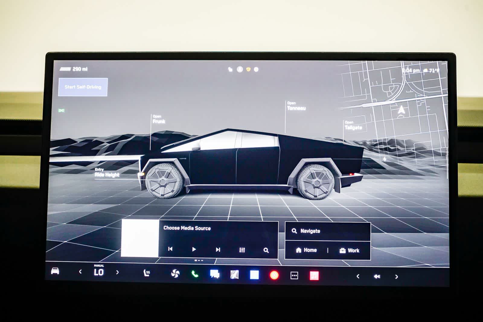 Thumbnail: 2024 Tesla Cybertruck - 14