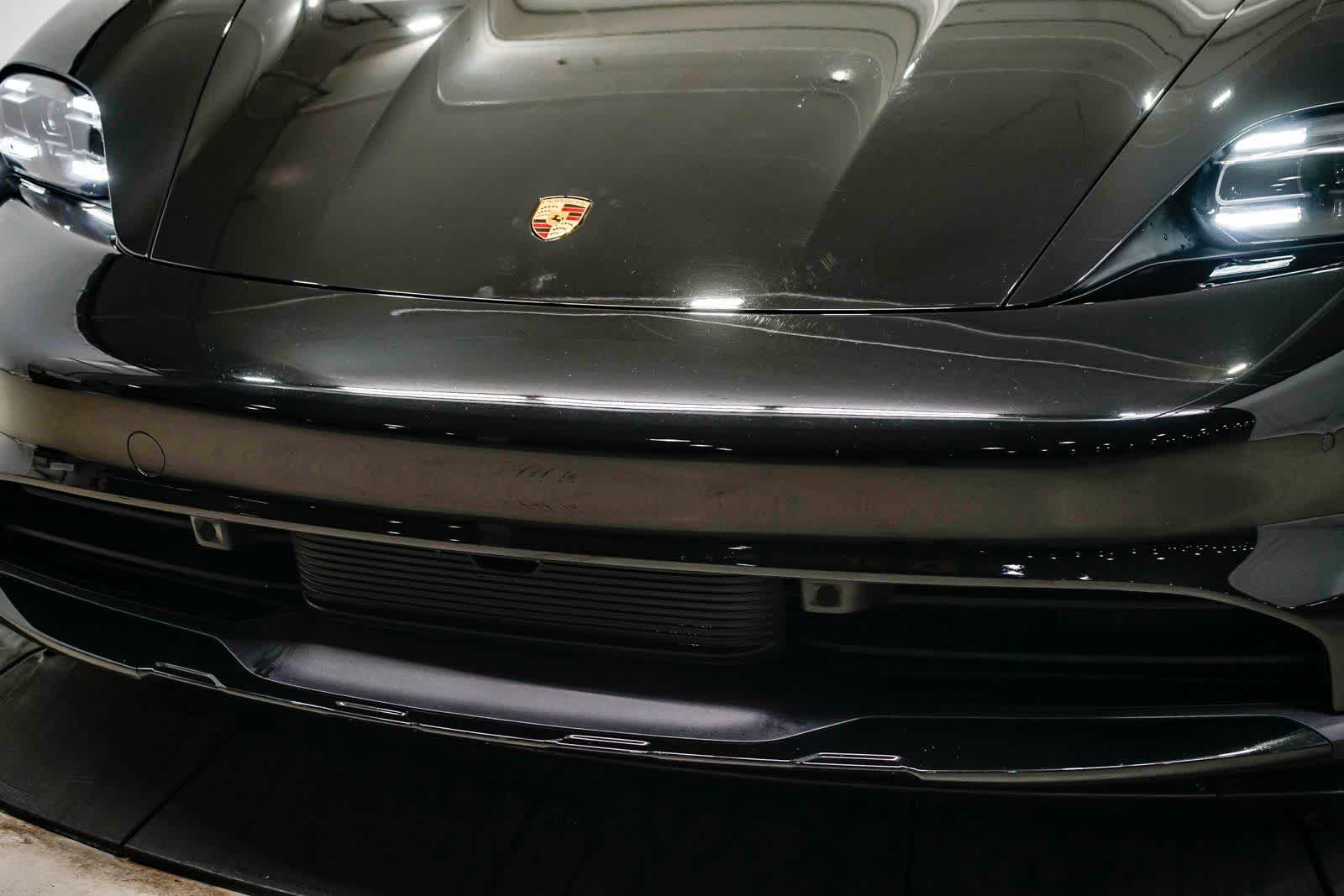 Thumbnail: 2023 Porsche Taycan - 8