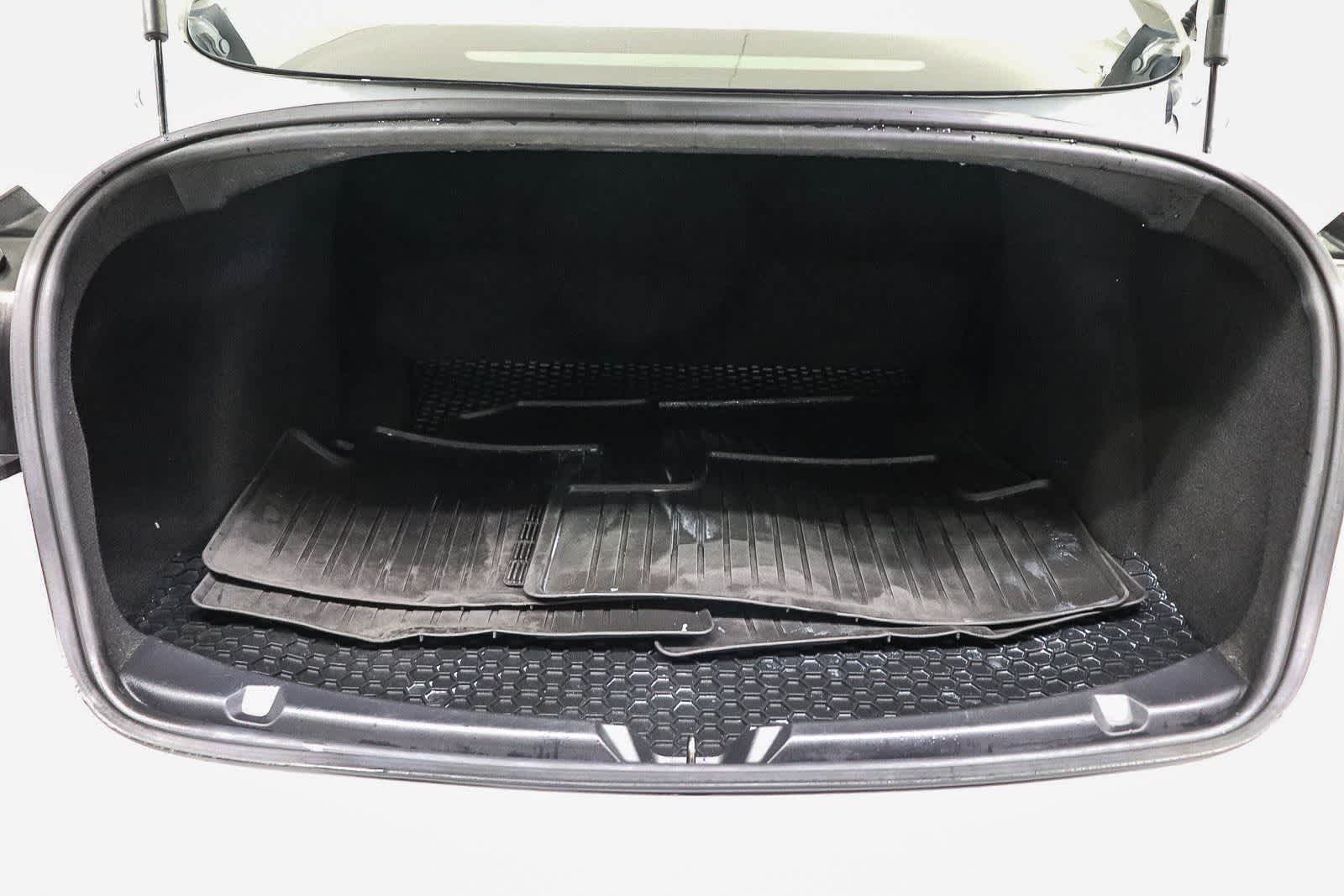 Thumbnail: 2018 Tesla Model 3 - 27