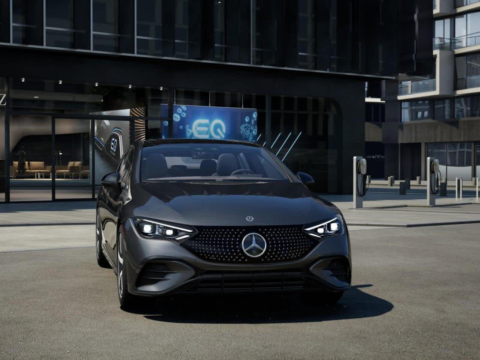 Thumbnail: 2025 Mercedes-Benz EQE - 8