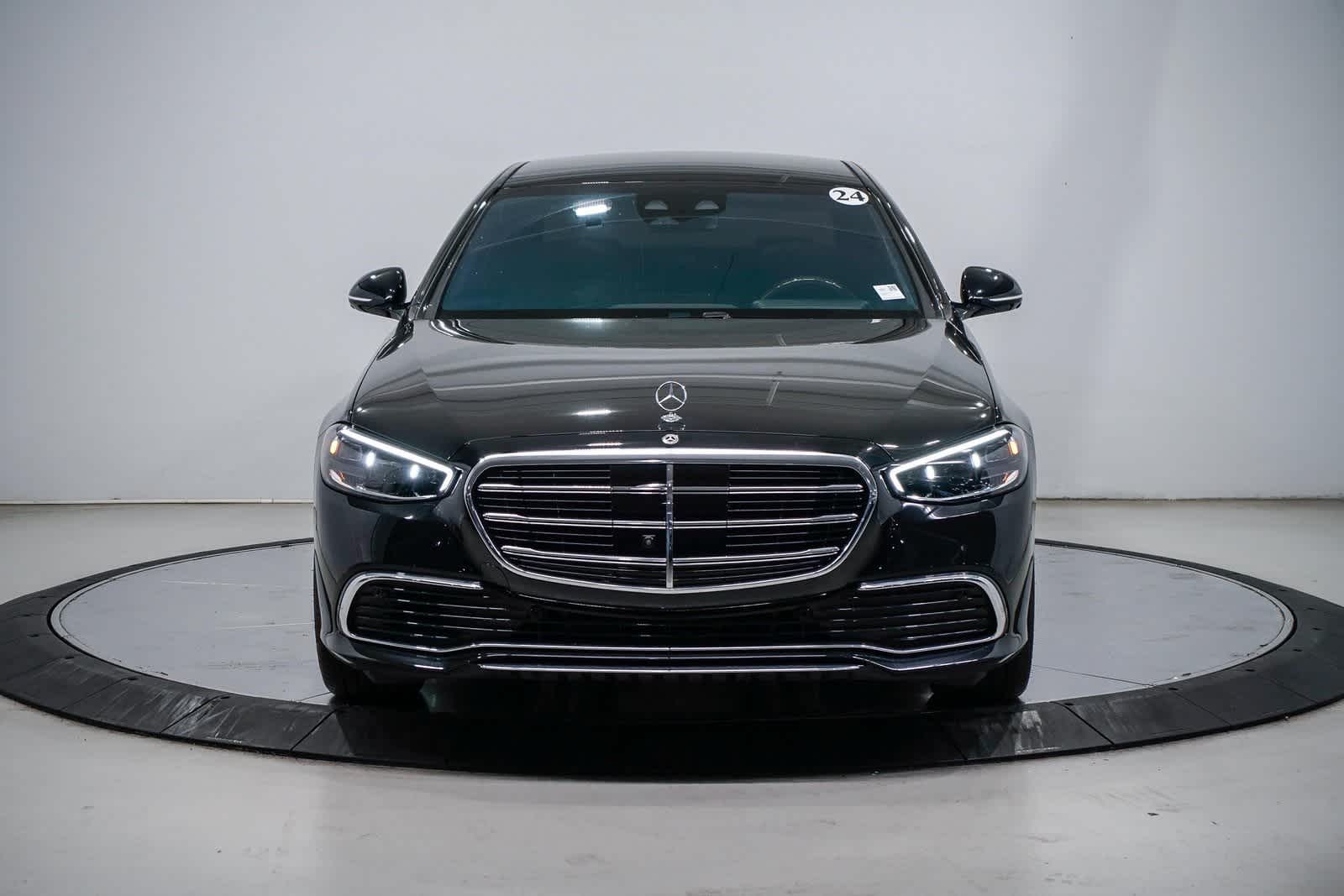 Thumbnail: 2024 Mercedes-Benz S-Class - 6