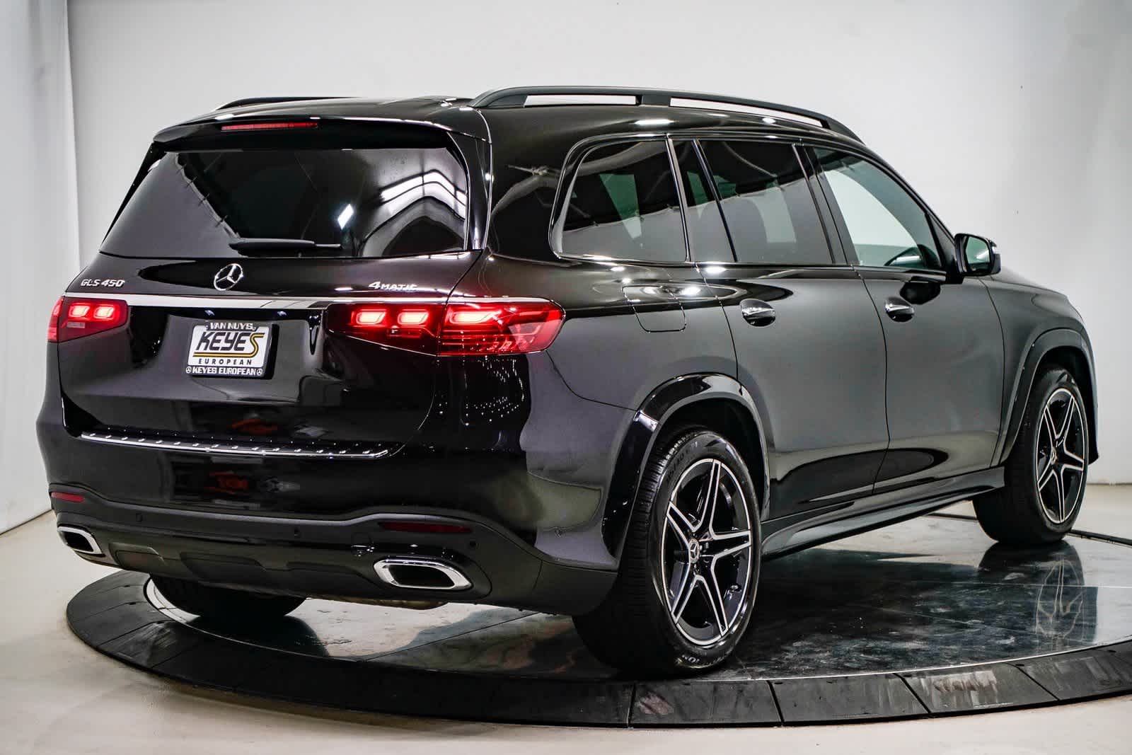 Thumbnail: 2025 Mercedes-Benz GLS - 4