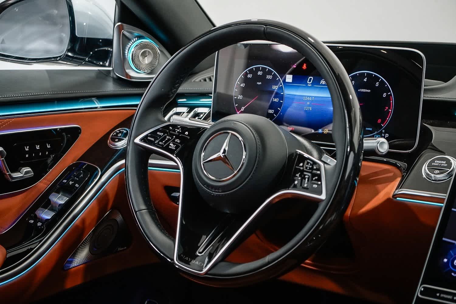 Thumbnail: 2024 Mercedes-Benz S-Class - 19