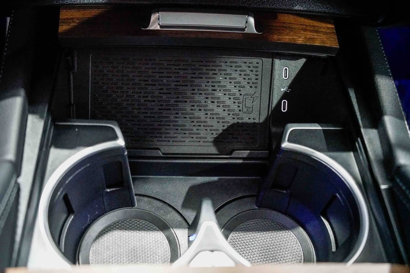 Thumbnail: 2025 Mercedes-Benz GLS - 23