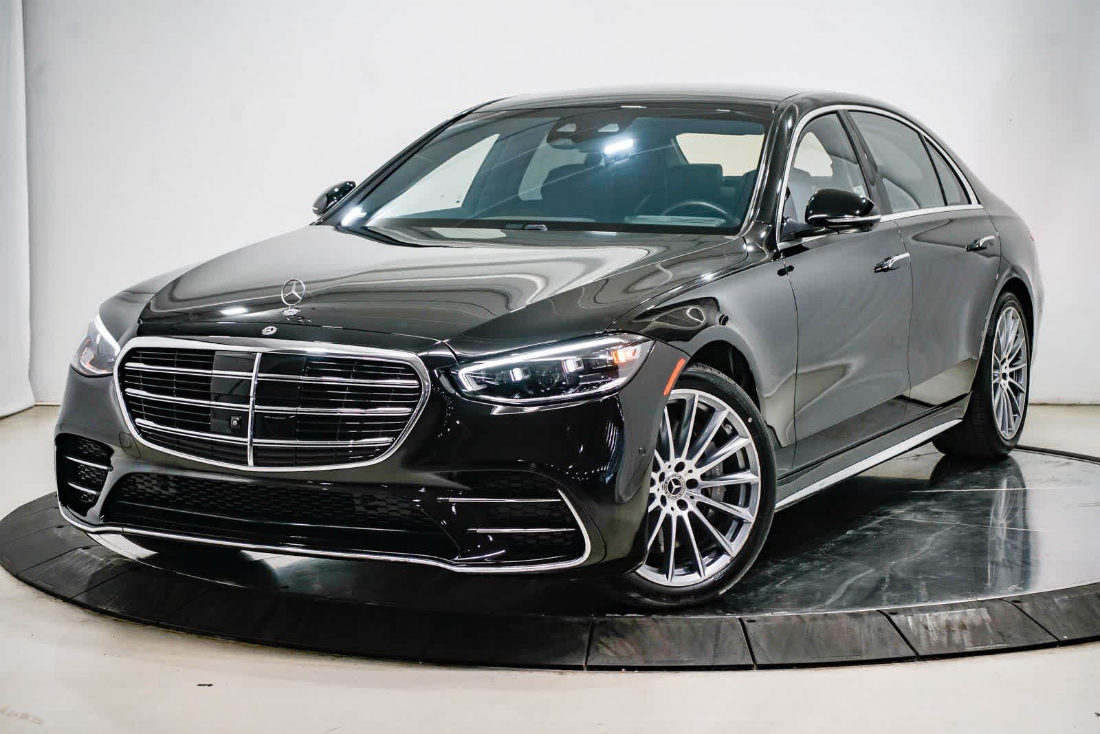 Thumbnail: 2023 Mercedes-Benz S-Class - 1