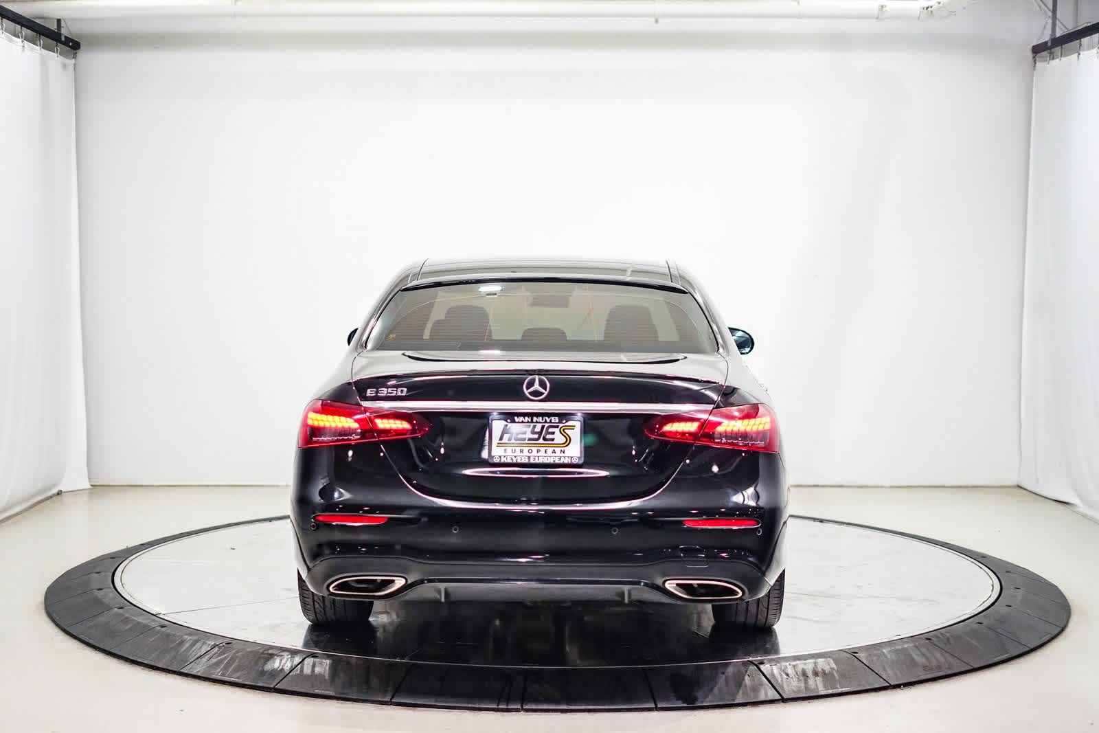 Thumbnail: 2022 Mercedes-Benz E-Class - 3