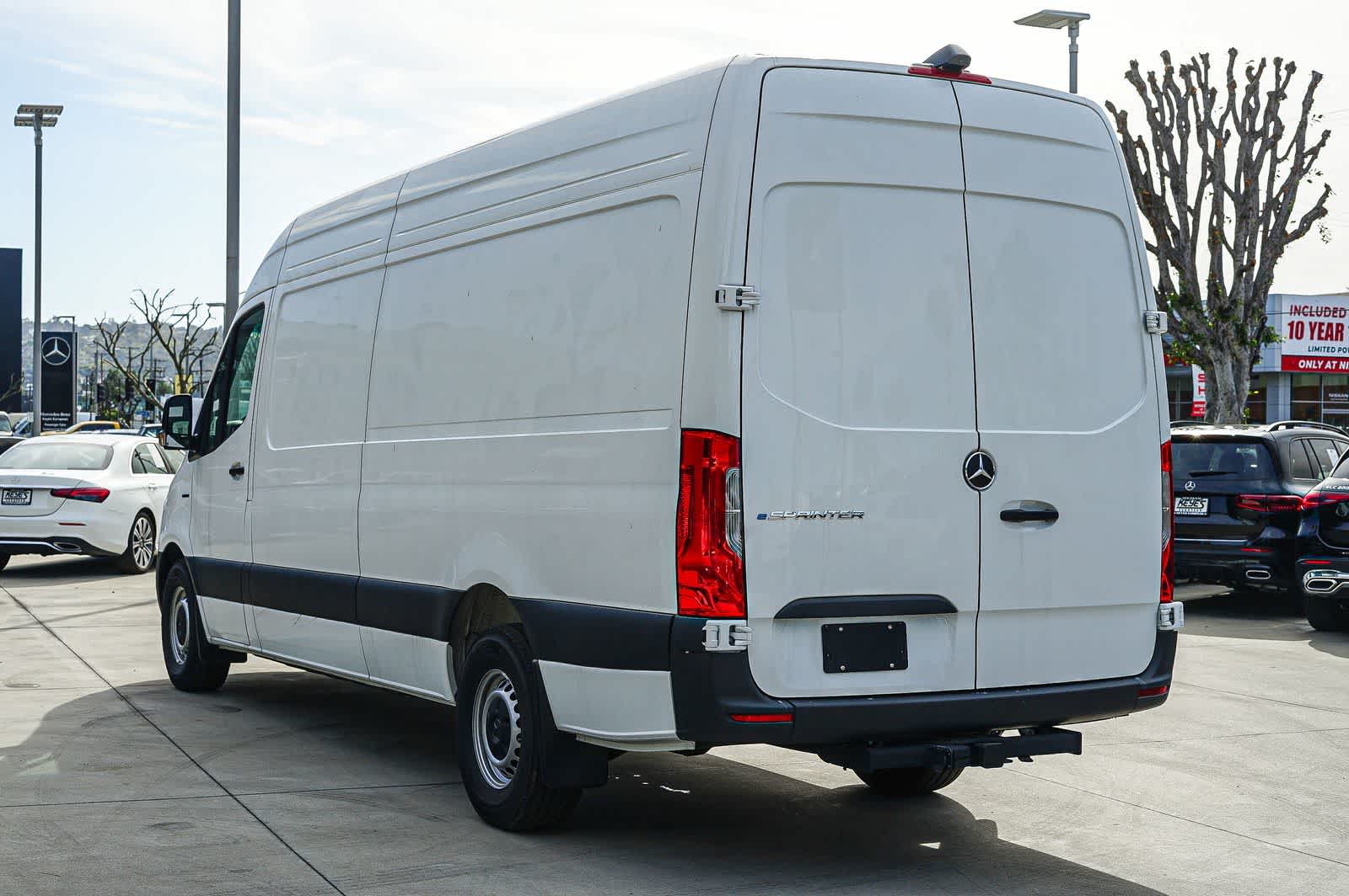 Thumbnail: 2024 Mercedes-Benz eSprinter - 2